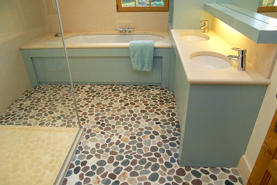 Salle de bain en pierre Normandie